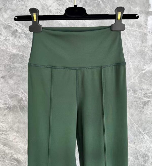 Customized Flexible Athleisure Pants Flare Yoga Pants - Image 4