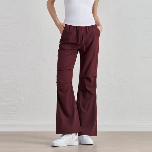 High-Waisted Wide-Leg Hiking Pants​